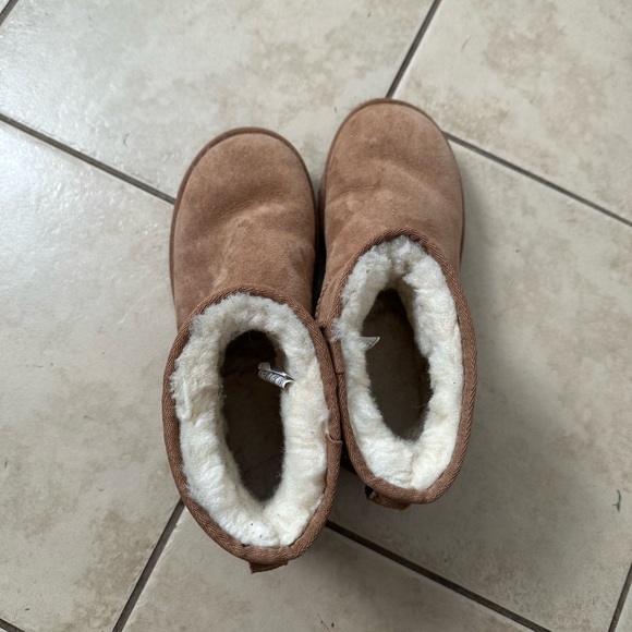Mini uggs - Picture 4 of 5